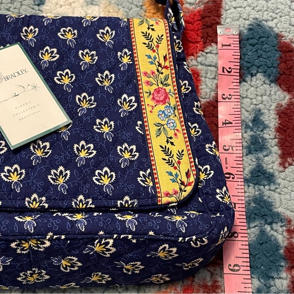 Vera Bradley Cross Body Bag Floral Navy/ Yellow New - Picture 13 of 14